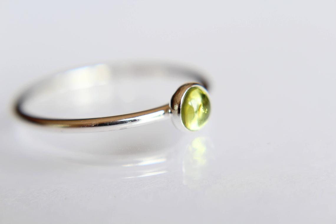 Peridot Ring, Natural Green Gemstone Jewelry, Simple Stacking Ring, Silver Peridot Ring, Peridot Jewelry, Green, Minimalist Ring, August