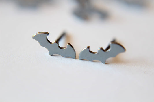 Tiny Bat Earrings, Bat Earrings, Tiny Bat Jewelry, Bat Jewelry, Halloween Jewelry, Halloween, Bat Studs, Tiny Bat Stud Earrings, Gift