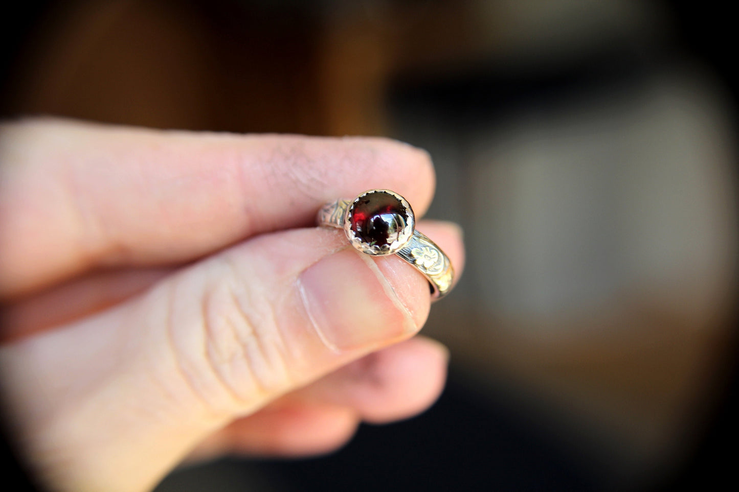 Garnet Floral Ring, Floral Band, Vintage Floral Ring, Antique Silver Ring, Garnet Band, Floral Jewelry, Stacking Ring, Thick Floral Ring