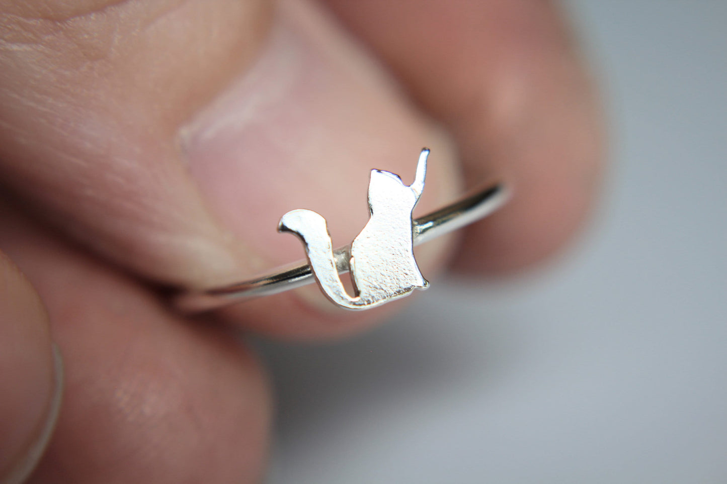 Tiny Cat Ring, Sterling Cat Ring, Cat Lady Ring, Cat Jewelry, Cat Ring, Modern Cat Ring, Minimalist Cat Jewelry, Cats,Kitty Ring, Halloween