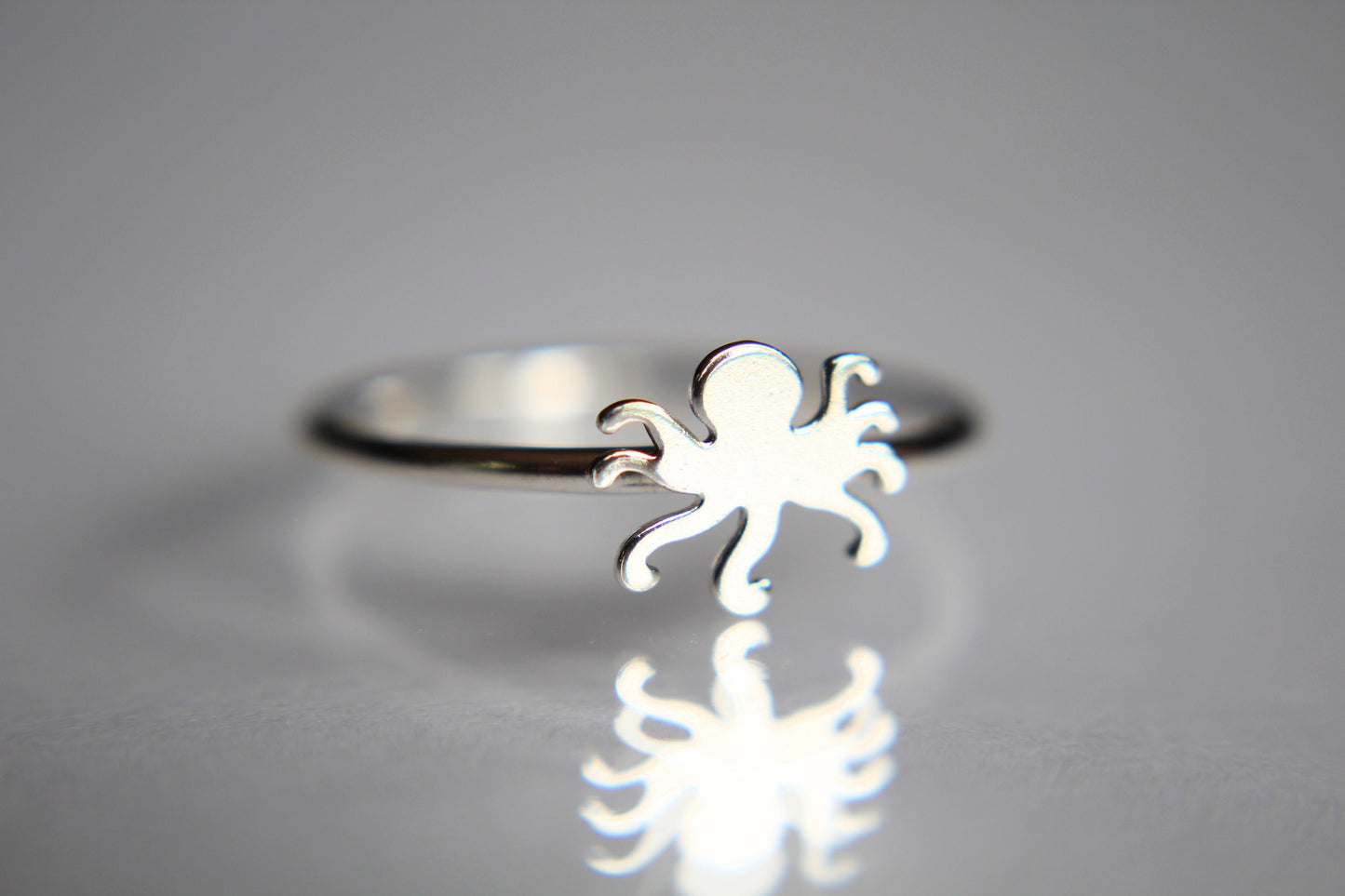 Octopus Ring, Sterling Silver Octopus Ring, Minimalistic Tiny Octopus Ring, cephalopod Jewelry, cephalopod Ring, Ocean Jewelry, gift