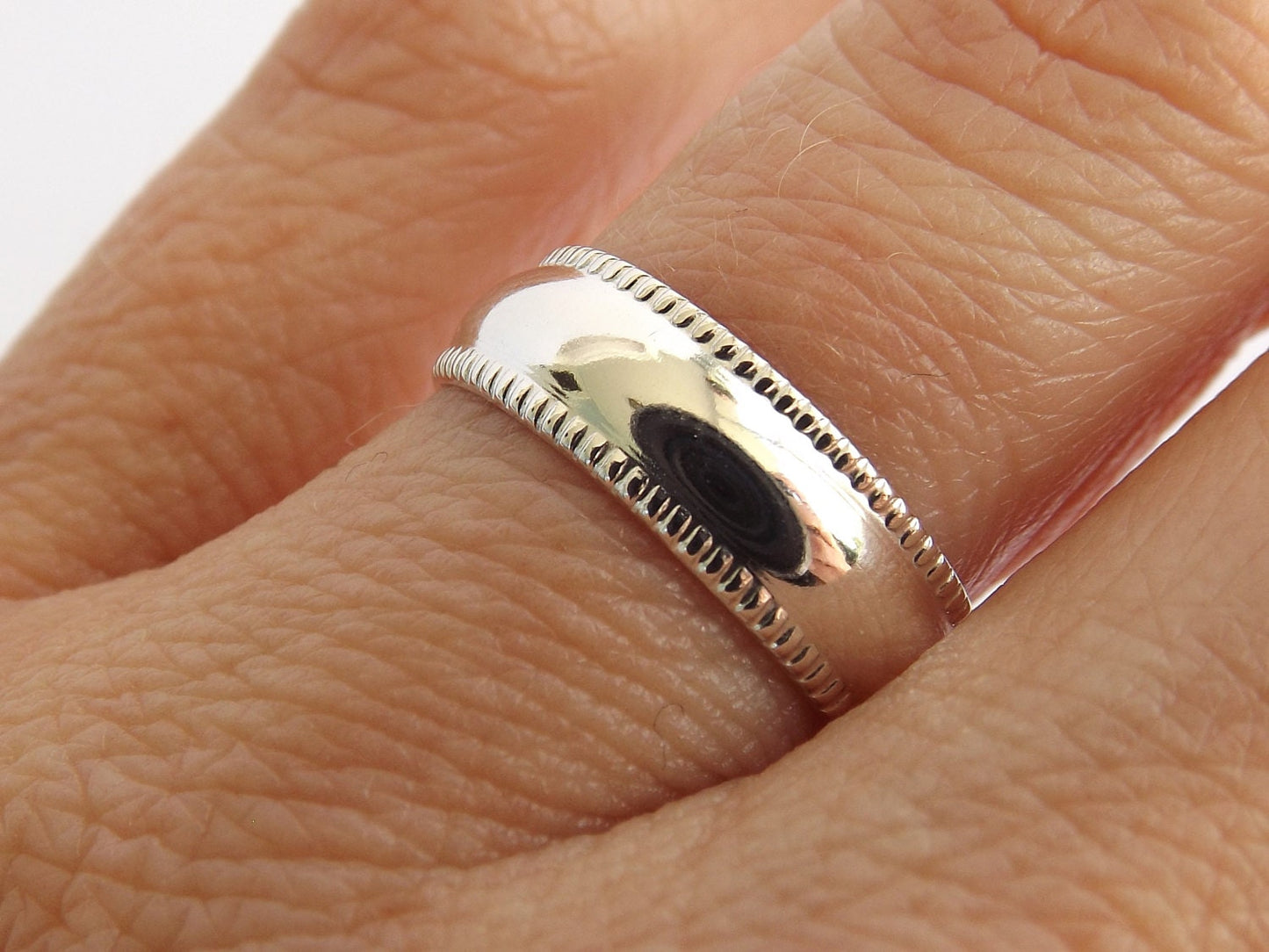 Wide Band Ring,Wide Ring,Big Silver Ring,Thick Band Ring,Textured Ring,Simple Band Ring,Wedding Band,Sterling Thumb Ring,Smooth Modern Ring